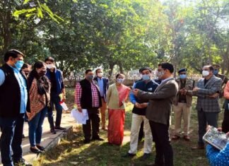 ग्रेटर नोएडा : सेक्टर गामा-1 में विकसित होगा फिटनेस ट्रेल, प्राधिकरण के CEO ने किया प्रस्तावित इंटीग्रेटेड वॉकिंग ट्रैक का दौरा fitness trail Integrated Walking Track