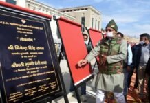 मुख्यमंत्री ने गैरसैंण (भरारीसैंण) में मिनी सचिवालय का किया शिलान्यास, 25 हजार करोड़ की योजनाओं के ऐलान के साथ ही 81 विकास कार्यों का भी किया लोकार्पण और शिलान्यास foundation stone of Mini Secretariat in Gairsain