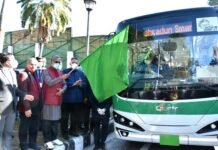 देहरादून शहर में चलेंगी इलेक्ट्रिक बस, मुख्यमंत्री ने फ्लैग ऑफ़ कर किया शुभारम्भ Chief Minister inaugurates trial run of Electric bus in Dehradun city