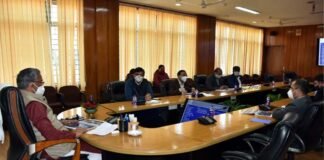 सीएम त्रिवेन्द्र ने की देहरादून स्मार्ट सिटी की समीक्षा, समय सीमा के भीतर काम पूरे कराये जाने के दिए निर्देश Dehradun-Smart-City-work