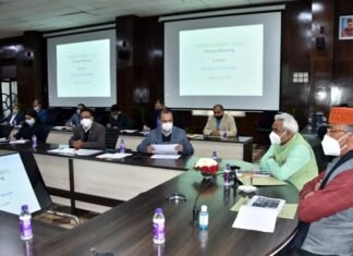 मुख्यमंत्री ने की कुंभ मेला कार्यों की समीक्षा, अधिकारियों को दिये कार्य समय पर पूर्ण करने के निर्देश Kumbh Mela work reviews