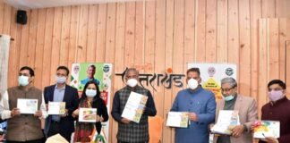 उत्तराखंड: एलईडी लाइट निर्माण में लगे सभी महिला स्वयं सहायता समूहों को दिया जाएगा 50-50 हजार का रिवोल्विंग फंड, सीएम त्रिवेन्द्र LED lights manufacturing