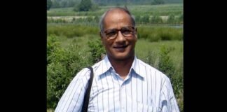हिंदी भाषा के प्रख्यात लेखक, कवि व पत्रकार मंगलेश डबराल का निधन, कोरोना संक्रमण के चलते अस्पताल में हुए थे भर्ती Manglesh Dabral dies