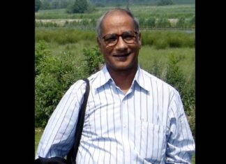 हिंदी भाषा के प्रख्यात लेखक, कवि व पत्रकार मंगलेश डबराल का निधन, कोरोना संक्रमण के चलते अस्पताल में हुए थे भर्ती Manglesh Dabral dies
