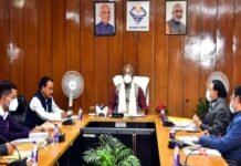 श्रीनगर मेडिकल कॉलेज को सुपर स्पेशलिटी सेंटर के रूप में व्यवस्थित करने के मुख्यमंत्री ने दिए निर्देश Srinagar Medical College as a super-specialty center