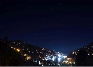 उत्तराखंड आने वाले पर्यटकों के लिए अच्छी खबर: क्रिसमस और न्यू ईयर पर पर्यटकों के घूमने और ठहरने पर कोई प्रतिबंध नहीं nainital-night-view