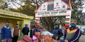 पौड़ी : पोखड़ा ब्लॉक के सिलेत गांव के लिए हंस फाउंडेशन की बड़ी पहल, कोवीड-19 संक्रमण की चपेट में आए ग्रामीणों की मदद के लिए बढ़ाएं हाथ village-silet-pokhra