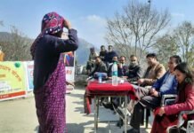 मुख्यमंत्री त्वरित समाधान योजना के अंतर्गत ग्राम पंचायत थापली में विभायीय अधिकारीयों की बैठक Chief-Minister-Quick-Resolution