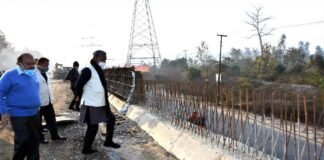 मुख्यमंत्री ने किया देहरादून-हरिद्वार हाईवे पर स्थित लाल तप्पड़ फ्लाइओवर का निरीक्षण, 31 जनवरी तक पूरा हो जायेगा काम Lal Tapad flyover Dehradun-Haridwar highway