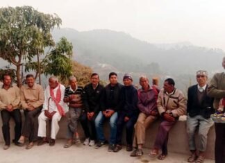 प्रदेश कांग्रेस कमेटी सदस्य नवल किशोर ने किया ग्रामीणों से जनसम्पर्क State Congress Committee