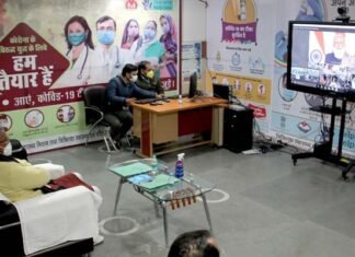 Covid Vaccination: उत्तराखंड के 34 चिकित्सा बूथों पर हुआ टीकाकरण, शाम 5 बजे तक 2226 स्वास्थ्य कर्मियों को लगी कोरोना वैक्सीन covid-19-vaccination-in-uttarakhand