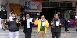 सीएमओ सहित कई स्वास्थ्य अधिकारियों ने लगवाया कोविड से बचाव का टीका covid-vaccination
