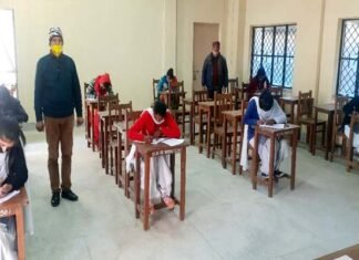 स्वामी विवेकानंद के जन्मोत्सव पर राजकीय महाविद्यालय पौखाल में निबंध प्रतियोगिता का आयोजन Essay competition organized in Swami Vivekananda's Birth Anniversary at Govt. College Pokhal