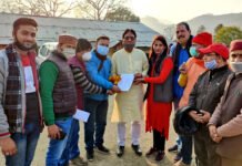 पुरानी पेंशन बहाली मोर्चा श्रीनगर गढ़वाल द्वारा पुरानी पेंशन बहाली को लेकर मुख्यमंत्री को भेजा गया ज्ञापन old-pension-restoration