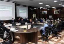 उत्तराखंड : युवाओं को रोजगार उपलब्ध कराने हेतु मुख्यमंत्री ने सरकारी विभागों के रिक्त पदों को शीघ्र भरे जाने के दिए निर्देश CM gave instructions to fill the vacant posts of government departments soon