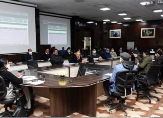 उत्तराखंड : युवाओं को रोजगार उपलब्ध कराने हेतु मुख्यमंत्री ने सरकारी विभागों के रिक्त पदों को शीघ्र भरे जाने के दिए निर्देश CM gave instructions to fill the vacant posts of government departments soon