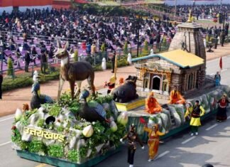 गणतंत्र दिवस समारोह में राजपथ पर उत्तराखण्ड राज्य की ओर से प्रदर्शित की गई “केदारखंड” की झांकी uttarakhand-tableau
