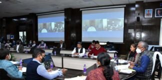 मुख्यमंत्री त्रिवेन्द्र सिंह रावत ने की अल्मोड़ा एवं नैनीताल जनपद की सीएम घोषणाओं की समीक्षा Almora and Nainital districts