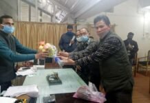 रेड क्रॉस सोसाइटी पौड़ी के सदस्यों ने नए जिलाधिकारी विजय कुमार जोगदंडे से की शिष्टाचार भेंट DM Vijay Kumar Jogandade