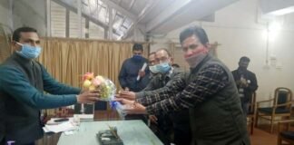 रेड क्रॉस सोसाइटी पौड़ी के सदस्यों ने नए जिलाधिकारी विजय कुमार जोगदंडे से की शिष्टाचार भेंट DM Vijay Kumar Jogandade