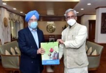 देहरादून-पिथौरागढ़-हिण्डन तथा सहस्त्रधारा-चिन्यालीसौड़-गौचर के लिए नियमित हवाई सेवाओं को लेकर सीएम त्रिवेंद्र ने केंद्रीय नागरिक उड्डयन मंत्री हरदीप पुरी से की भेंट Union Civil Aviation Minister Hardeep Puri