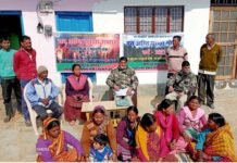 वन व वन्य जीवों की सुरक्षा को लेकर पौड़ी के ग्राम मल्ली में वनाग्नि सुरक्षा गोष्ठी Vanagni safety seminar