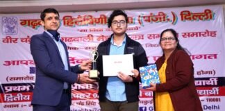 गढ़वाल हितैषिणी सभा द्वारा 144 विद्यार्थियों को दिया गया वीर चंद्र सिंह गढ़वाली मेधावी छात्र सम्मान, मैंमेंटो के साथ त्रि-भाषीय शब्दकोश (गढ़वाली-हिंदी-अंग्रेजी) भी किया भेंट Veer-Chandra-Singh-Garhwali