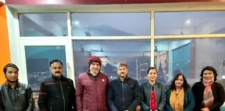 श्रीनगर गढ़वाल : आखर समिति ने उत्तराखण्ड मातृभाषा अभियान से जुड़ने का किया आह्वाहन, अंतरराष्ट्रीय मातृभाषा दिवस पर आयोजित होंगे कार्यक्रम aakhar samiti srinagar