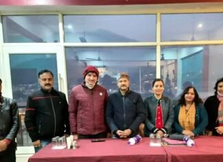 श्रीनगर गढ़वाल : आखर समिति ने उत्तराखण्ड मातृभाषा अभियान से जुड़ने का किया आह्वाहन, अंतरराष्ट्रीय मातृभाषा दिवस पर आयोजित होंगे कार्यक्रम aakhar samiti srinagar