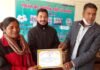 कल्जीखाल ब्लॉक के 30 युवाओं ने लिया मशरूम की आधुनिक खेती का प्रशिक्षण, जिला उद्यान अधिकारी ने युवाओं को बांटे प्रमाण पत्र youths took training in modern cultivation of mushrooms