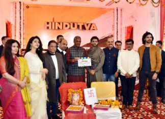 सीएम त्रिवेन्द्र ने लिया फिल्म ‘हिंदुत्व’ का मुहूर्त शॉट, उत्तराखण्ड में होगी फिल्म की अधिकांश शूटिंग film-Hindutva