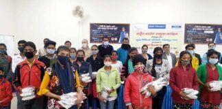 एचसीएल फाउंडेशन ने अवयस्क क्षय रोगियों को दी पोषण सामग्री, डीटीओ ने क्षय रोगियों को बताया पोषण का महत्व minor-TB-patients