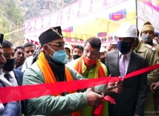 उत्तराखंड : सीएम त्रिवेन्द्र ने किया 85 करोड़ 94 लाख की योजनाओं का शिलान्यास एवं लोकार्पण rudraprayag