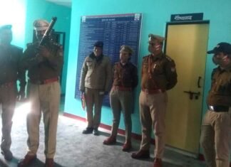 सीओ सदर पौडी प्रेमलाल टम्टा ने किया सतपुली थाने का निरीक्षण, थाने में ली व्यापार मण्डल और टैक्सी यूनियन की बैठक thana-satpuli