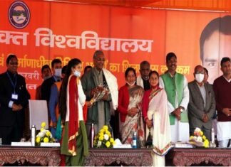 मुख्यमंत्री ने उत्तराखण्ड मुक्त विश्व विद्यालय में आयोजित कार्यक्रम में करीब 26 करोड के कार्यो का किया लोकार्पण व शिलान्यास