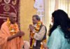 मुख्यमंत्री तीरथ सिंह रावत ने मां गंगा से प्रदेशवासियों की खुशहाली और सुख-समृद्धि की कामना की, संतों ने मुख्यमंत्री को दिया आशीर्वाद CM-Tirath-singh-rawat
