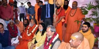 सीएम तीरथ बोले, 12 साल में एक बार आता है कुंभ, हमें किसी को कुंभ में स्नान से वंचित नहीं रखना है Haridwar-Mahakumbh-2021