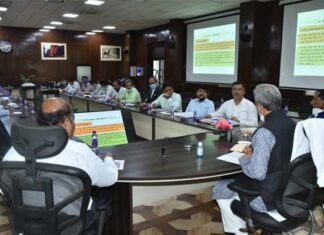 मुख्यमंत्री ने की जल जीवन मिशन की समीक्षा, ग्रीष्मकाल हेतु वैकल्पिक व्यवस्था के लिए अभी से की जाए तैयारी Water-Life-Mission