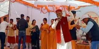 सतपुली : “ऐगे बसंत सांस्कृतिक कार्यक्रम” में नरेंद्र सिंह नेगी, मीणा राणा व अनिल बिष्ट के गढ़वाली गीतों ने बांधा समा aige-basant