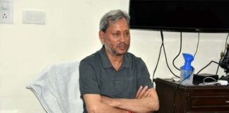 मुख्यमंत्री तीरथ सिंह रावत ने विभिन्न मोटर मार्गों के निर्माण/सुधारीकरण/डामरीकरण के लिए स्वीकृत की धनराशि