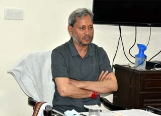 मुख्यमंत्री तीरथ सिंह रावत ने विभिन्न मोटर मार्गों के निर्माण/सुधारीकरण/डामरीकरण के लिए स्वीकृत की धनराशि
