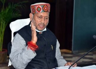 भ्रष्टाचार पर मुख्यमंत्री तीरथ सिंह रावत का कड़ा एक्शन, घटिया सड़क निर्माण के मामले में लोनिवि. के दो अधिकारियों को किया निलम्बित cm-tirath-singh-rawat
