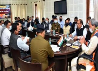 मुख्यमंत्री ने की कुम्भ मेले की व्यवस्थाओं की समीक्षा