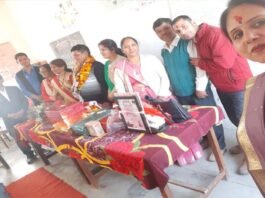 शिक्षक मुकेश बड़थ्वाल को सेवानिवृत्ति पर दी गई भावभीनी विदाई mukesh-badthwal