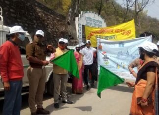 सतपुली में नमामि गंगे स्वछता पखवाड़े के अंतर्गत पोस्टर प्रतियोगिता का आयोजन