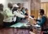 पौड़ी : दलित युवती से गैंगरेप मामले में पौड़ी डीएम से मिलकर राज्यपाल तथा मुख्यमंत्री को भेजा ज्ञापन pauri-gang-rape