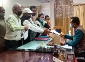 पौड़ी : दलित युवती से गैंगरेप मामले में पौड़ी डीएम से मिलकर राज्यपाल तथा मुख्यमंत्री को भेजा ज्ञापन pauri-gang-rape