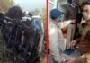 सतपुली मल्ली में महिन्द्रा पिकअप दुर्घटनाग्रस्त होने पर वाहन चालक घायल, पुलिस ने गोल्डन ऑवर में बचायी घायल की जान satpuli-accident