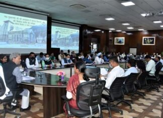 जनता से जुङी योजनाओं पर विशेष ध्यान दिया जाए : मुख्यमंत्री schemes-related-to-public