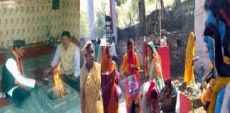 महाशिवरात्रि पर्व पर थानेश्वर महादेव मंदिर में तीरथ सिंह रावत के मुख्यमंत्री बनने की ख़ुशी में हवन एवं पूजा अर्चना thaneshwar-mandir